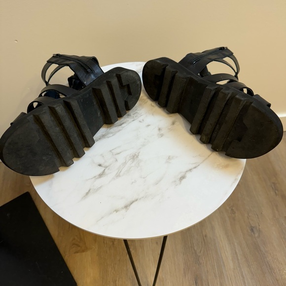 Miz Mooz Leather Black Panthea Flatform Sandal - Picture 4 of 7